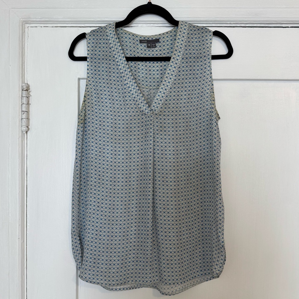 Sleeveless Patterned Blouse